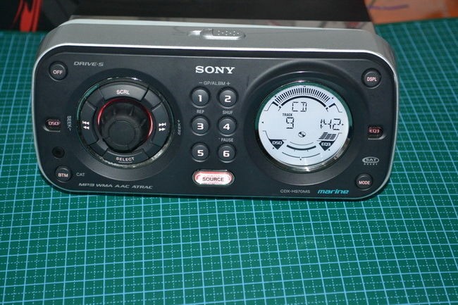 SONY CDX HS70MS IN DASH AM/FM TUNER CD  WMA ATRAC PLAYER W 