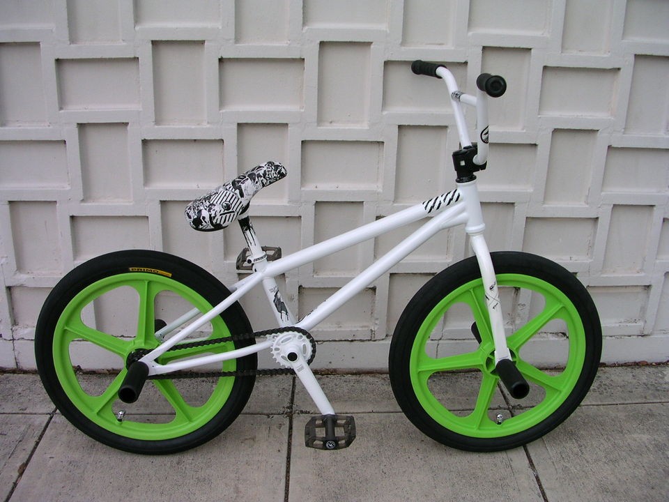 custom bmx bike in BMX Bikes