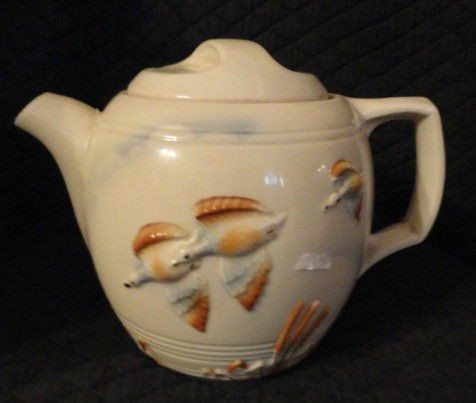   PORCELIER CATTAIL DESIGN COFFEE POT TEAPOT W/ LID VITREOUS CHINA