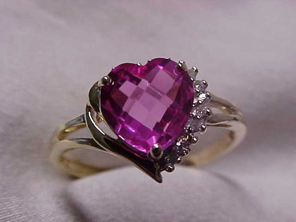   SHAPED VIBRANT PINK TOPAZ & DIAMOND RING 10Kyg  sz8.5 *