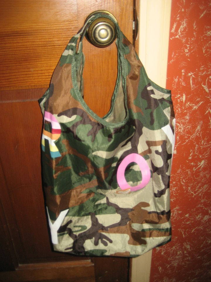 camo makeup bag in Cosmetic Bags