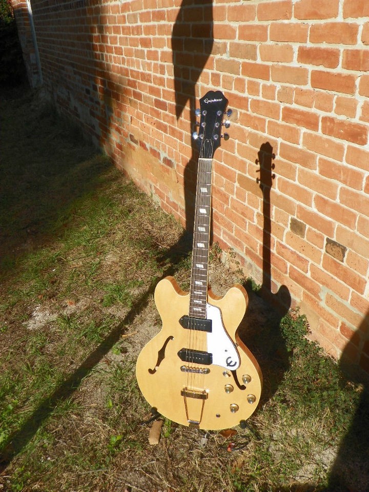Epiphone 1965 Elitist Casino Hollowbody Guitar w/ Deluxe Case Made in 