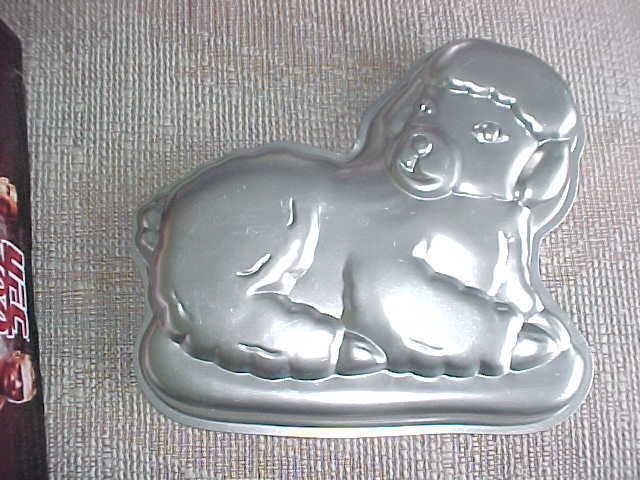 EASTER VINTAGE ALUMINUM LAMB CAKE MOLD READY TO SHIP FOR EASTER