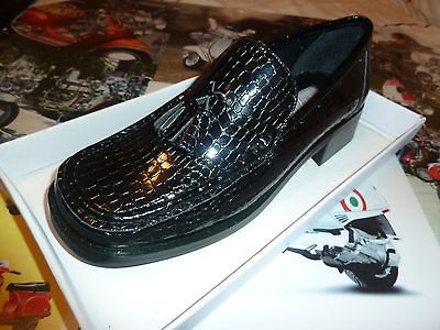 TASSLED LOAFERS SHOES MOCK CROCODILE SKINHEAD SKINGIRL SCOOTER MOD 