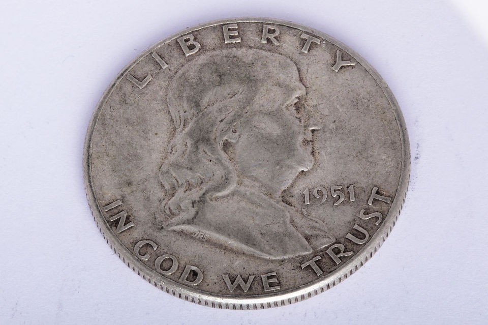   1948 1958 VINTAGE BENJAMIN FRANKLIN HALF A DOLLAR 50 CENTS SILVER COIN