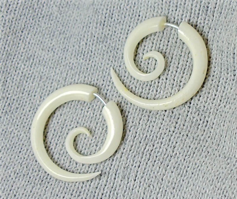 Organic Bone Fake Cheater Ear Spiral Taper 2g 6mm c29