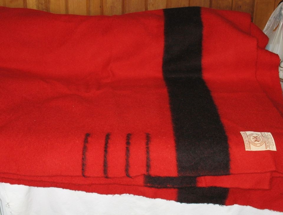 red black LARGE HUDSONS HUDSON BAY 4 POINT WOOL BLANKET made in 