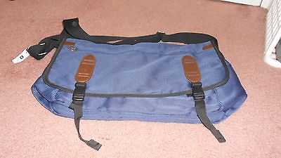 gap messenger bag in Clothing, 