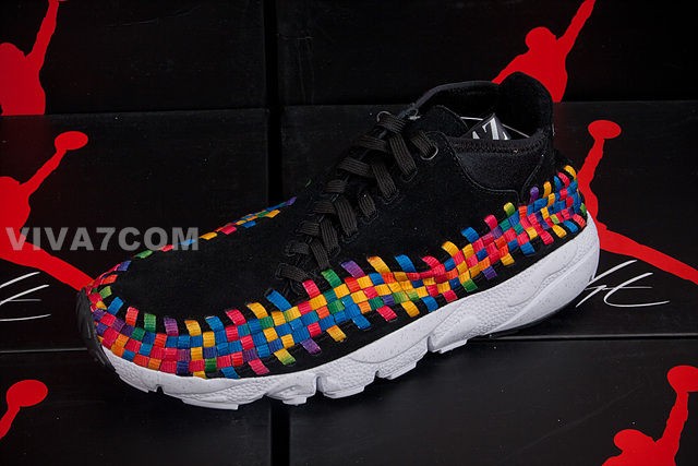 DS NIKE AIR FOOTSCAPE WOVEN CHUKKA PRM QS BLACK RAINBOW 525250 001 SZ 