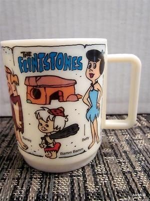 VINTAGE COLLECTIBLE 1978 FLINTSTONES PLASTIC MUG CUP DEKA FRED BARNEY 