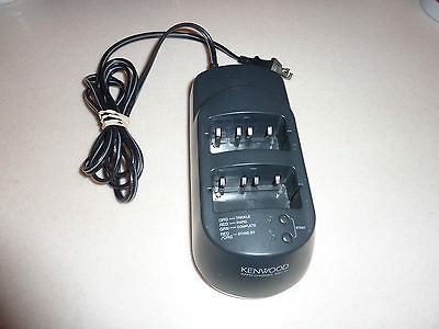   KSC 14 RAPID BATTERY CHARGER & DUAL HAND HELD HAM RADIO BUSINESS RADIO