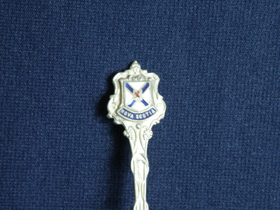 NOVA SCOTIA FLAG Canada MADE IN ENGLAND WAPW Collector Souvenir Spoon 