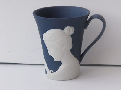 WEDGWOOD 250 YRS ANNIVERSARY BLUE JASPER MUSE MUG NEW