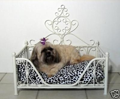 NEW FRENCH INSPIRED WHITE CROWN DOG BED PET WROUGHT IRON CHRISTMAS 