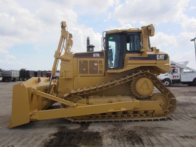 2009 CATERPILLAR D7R DS II DOZER with 4173 Hours