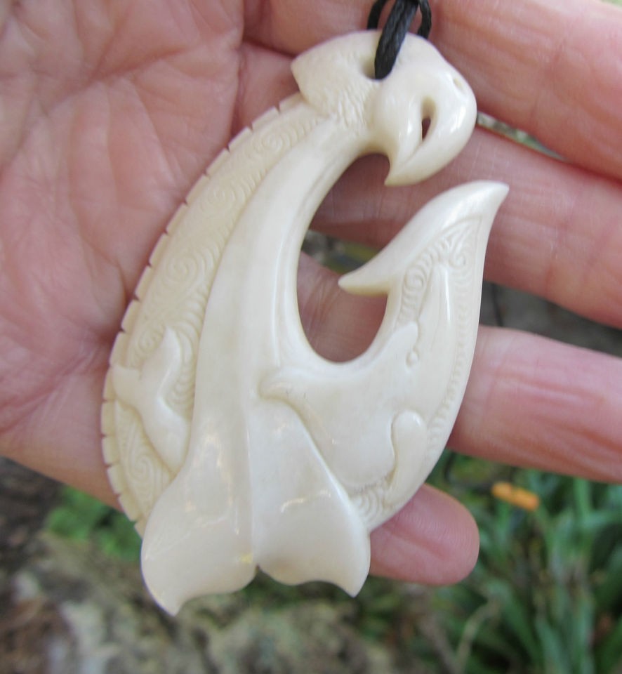   OF KIND DEER BONE MAORI DOLPHIN HEI MATAU FISH HOOK BY NORMAN CLARK