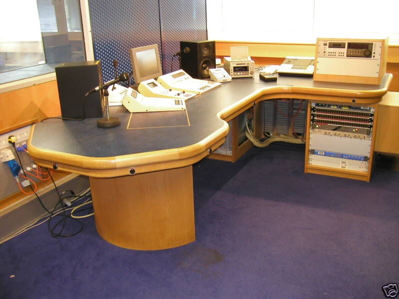 Radio Studio EELA D Max, Sonifex, Sony,Tascam,Gl​ensound