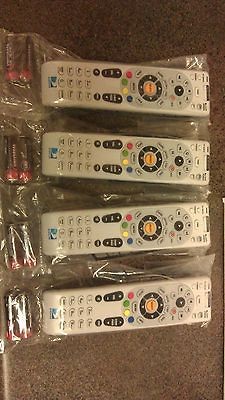 RC65RX DirecTV RF Remotes~w/Batt​eries~HD HD/DVR~ 