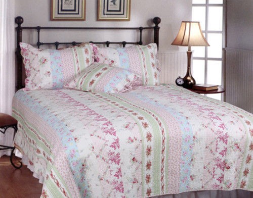 Wild Rose Enchantment Patchwork Bedding Quilt Set