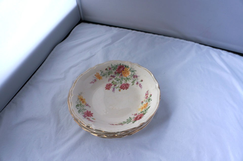 Vintage Edwin M. Knowles Semi Vitreous China lidded Soup Tureen, Gold 