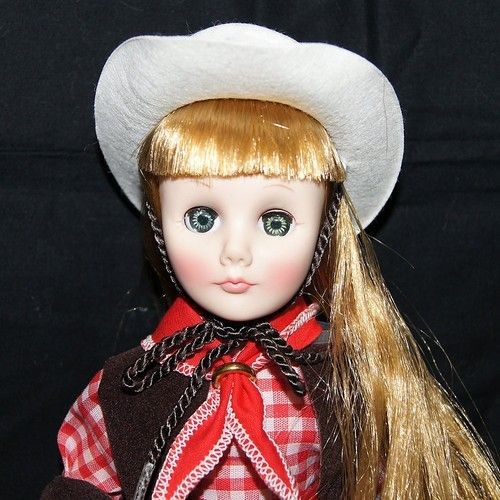 1976 Effanbee Miss USA Doll