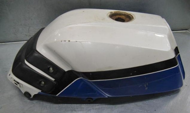 SUZUKI GS1150 GS 1150 ESE ES 85 1985 GAS FUEL PETROL TANK WITH PADS