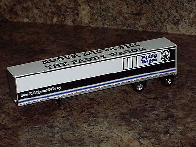 DCP1/64 53 SPREAD AXLE PADDY WAGON DRY VAN