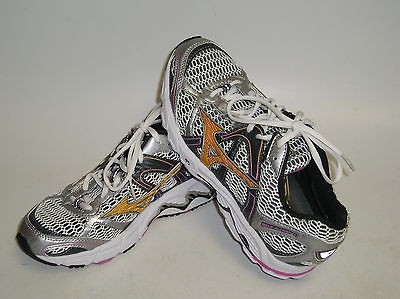 Womens Mizuno Wave Alchemy 11 (white/silver/​anthracite/pin​k 