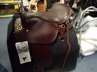 Tucker Gen II Endurance saddle 16.5 medium tree