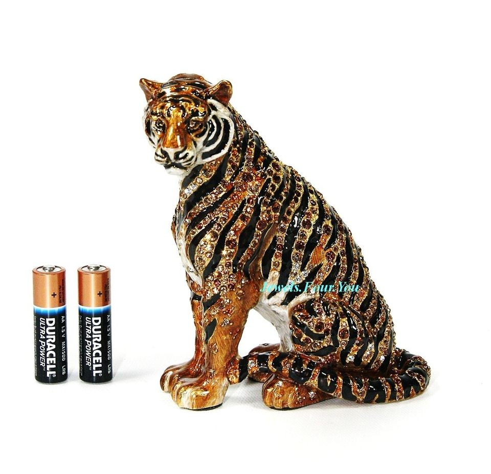 JAY STRONGWATER LEOPOLD SITTING TIGER FIGURINE SWAROVSKI NEW 5 1/2 