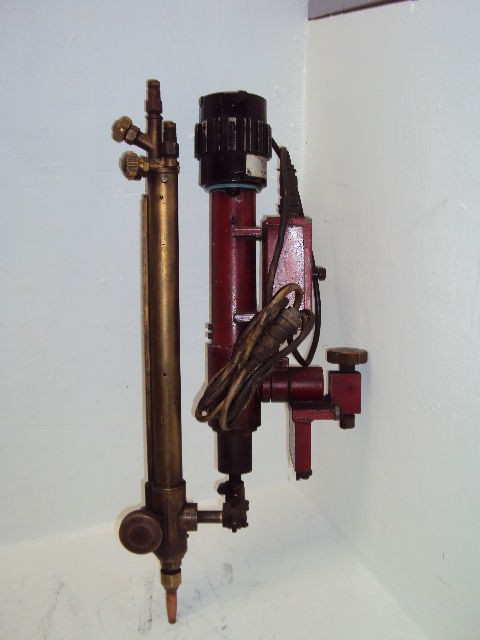 HARRIS CALORIFIC 18 3 VALVE MACHINE CUTTING TORCH 98 2TAF W/ FASCO 