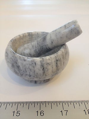 MORTAR AND PESTLE GREAT PILL CRUSHER (SMALL/ GREY GRANITE)