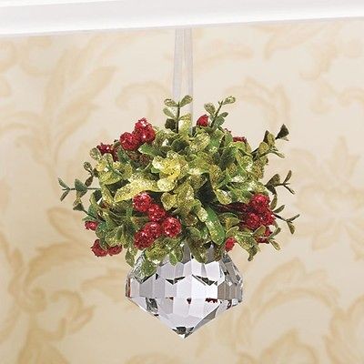 MISTLETOE SMALL KISSING KRYSTAL CRYSTAL CHRISTMAS ORNAMENT