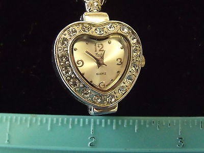 ESTATE VINTAGE WRIST WATCH WORKING MOULIN QUARTZ HEART SHAPED NEW OLD 