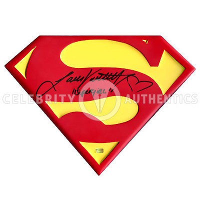   AUTOGRAPHED SMALLVILLE SUPERGIRL KARA EMBLEM WITH INSCRIPTION