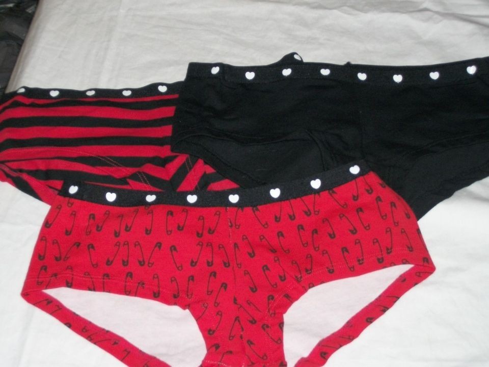 nwt new 3 pairs st eve hearts underwear xsmall 4 small 5