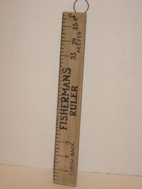 wooden fishermans ruler throw back keeper 12 hanger new time