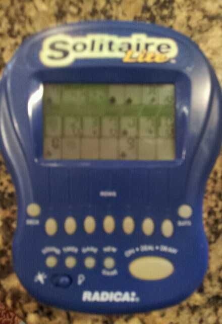 Radica Solitaire Lite Handheld Electronic Game BIG SCREEN