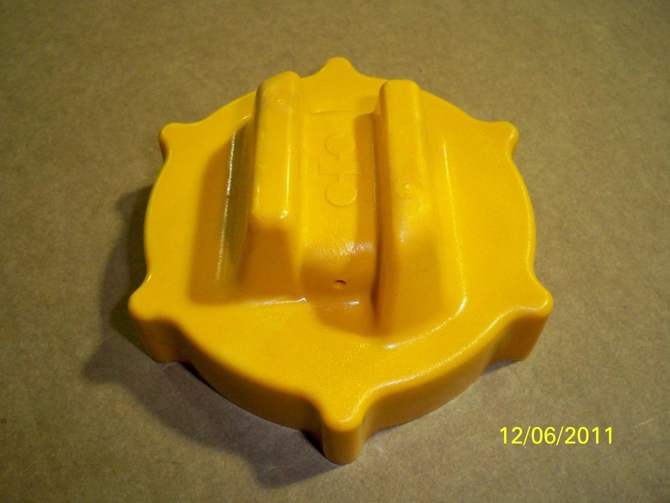 NEW KOMATSU D20, D21, D31, D41 FUEL CAP, DOZER, LOADER, PARTS