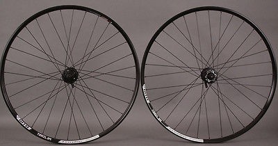 WTB Laserdisc Trail Wheelset Shimano XT Hubs 32h 6 bolt disc 29er 