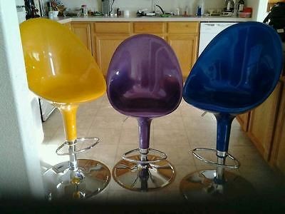 vintage 1950 1960s Fiberglass bar stool ,chair pub, home mancave 