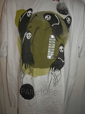 HOT TOPIC Paramore  Black Ghost T Shirt Size Medium NWOT See 