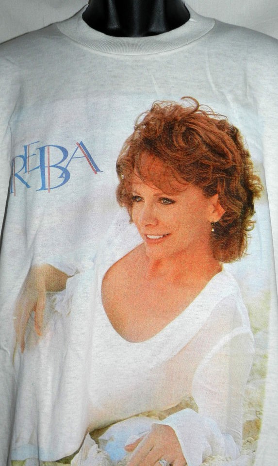 REBA MCENTIRE ON TOUR MENS T SHIRT SIZE LARGE PRINTED IN 1997 NEW 