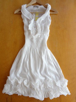 beautiful white moon river dress anthropologie earrings s time left