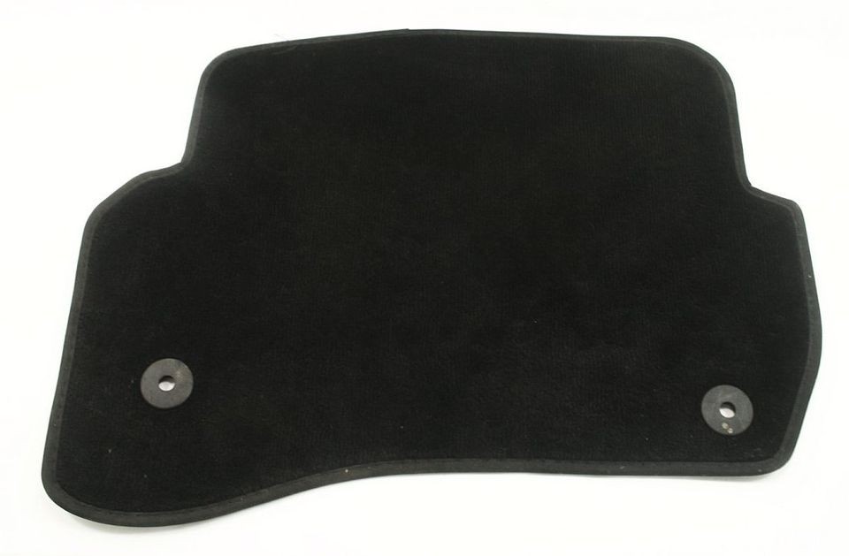 lh driver rear black floor mat 98 05 vw passat