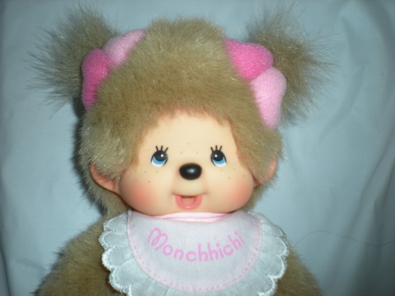 MONCHHICHI JAPAN PINK GIRL HEART BIB DOLL 1974 ANGEL MONCHICHI