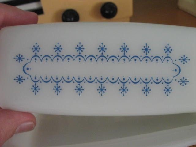 Vintage Pyrex Blue & White Atomic Polka Dot Snowflake Butter Dish