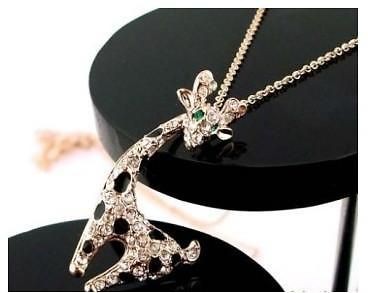 18k Rose Gold Gp Swarovski Crystal Green Eyes Giraffe Necklace B94