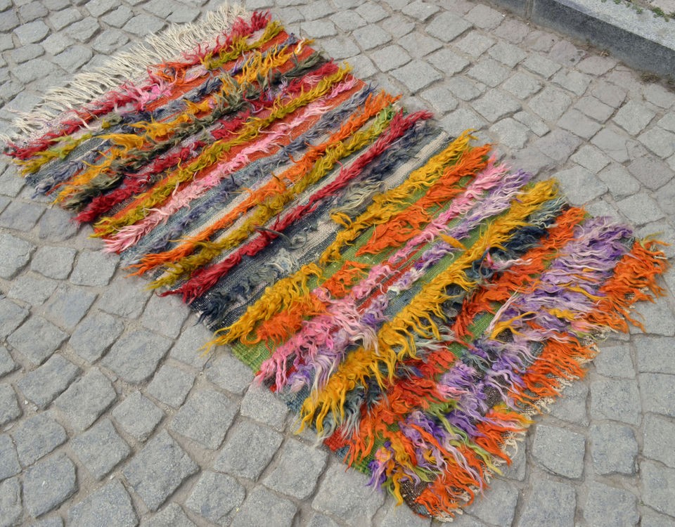 Turkish Shaggy Rug 31 x 57 Angora Mohair Tulu Hand Wowen Kilim Rug 