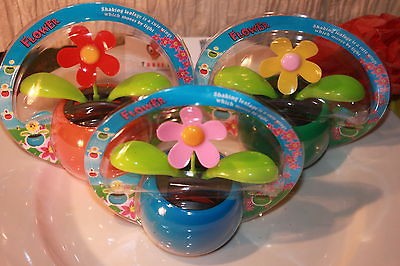 SOLAR FLOWERS  TRIO (3PCS.) DANCING SOLAR FLOWERS(T1P)